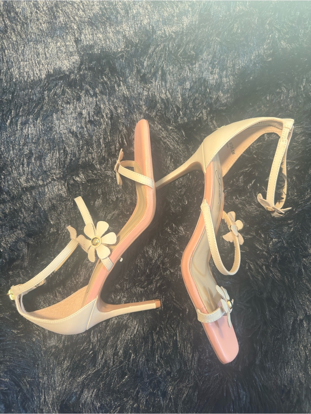 42 GOLD Cream and Pink Daisy-Strap Mid-Heels